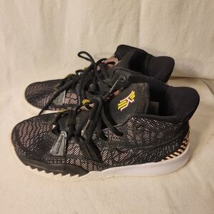 Nike Kyrie 7 'Ripple Effect' Size 6.5y item 1633